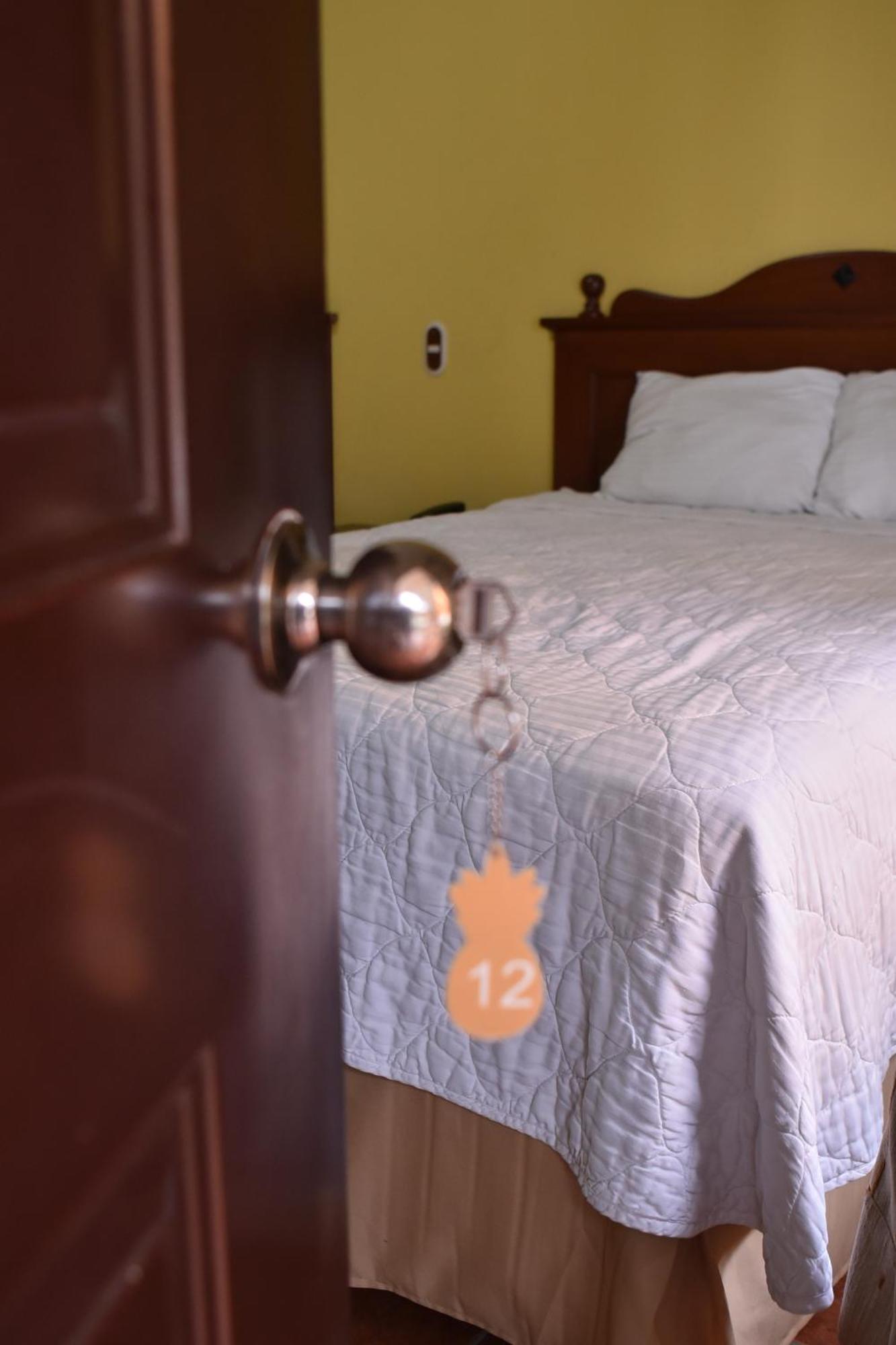 Hotel Villa Terra San Salvador Extérieur photo